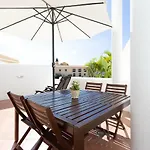 Luxury In 公寓 阿德耶